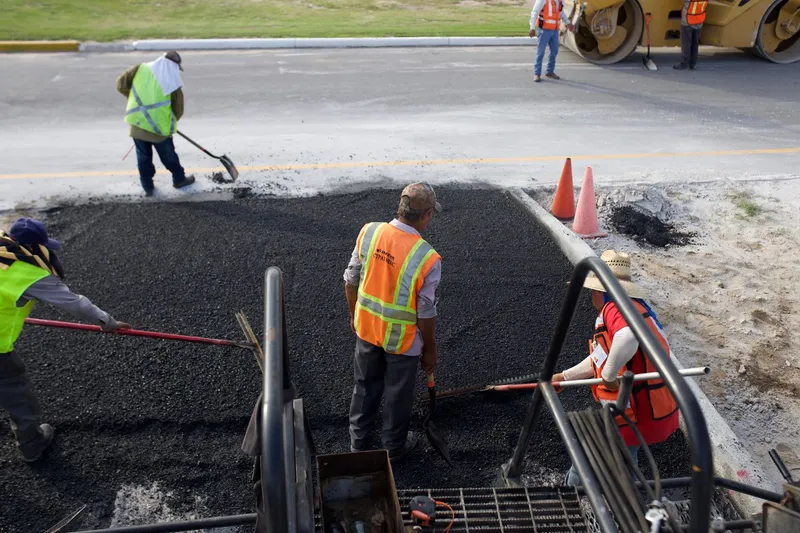 Supporting photo of asphalt paving operations